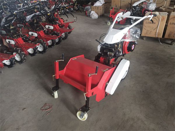 自走式杀秧碎草机