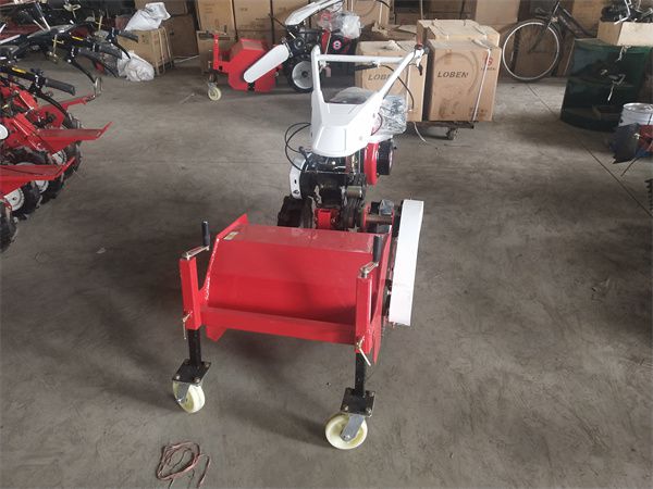 自走式杀秧碎草机